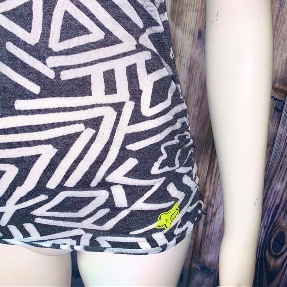 Sale 5 For $25 Fox Short Sleeve Top - Picture 3 of 6